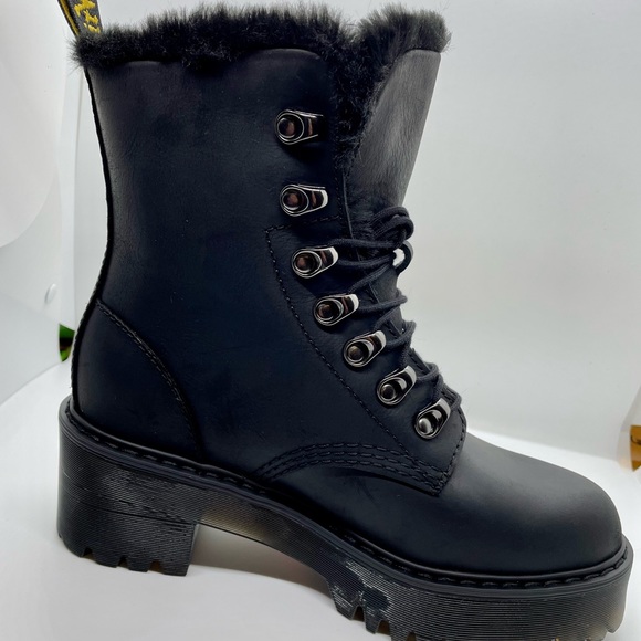 COPY - Dr Martens LEONA FAUX FUR PLATFORM LEATHER BOOTS - Picture 13 of 16